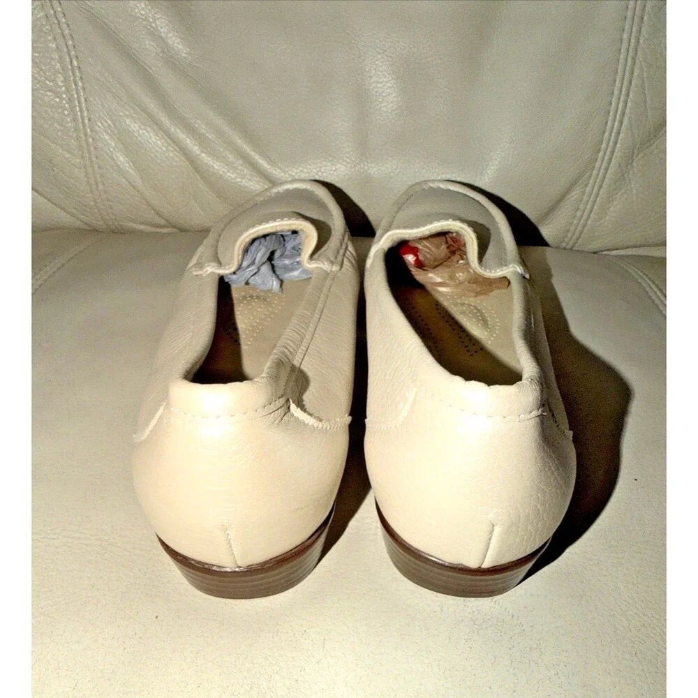 SAS Womens Leather Loafers 8N Tripad Comfort Foot Bed Flat Ivory